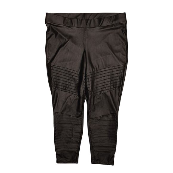 TORRID $46 Platinum Legging Black Faux Leather Moto Ribbing High Waist 3 / US 3X - Picture 1 of 3